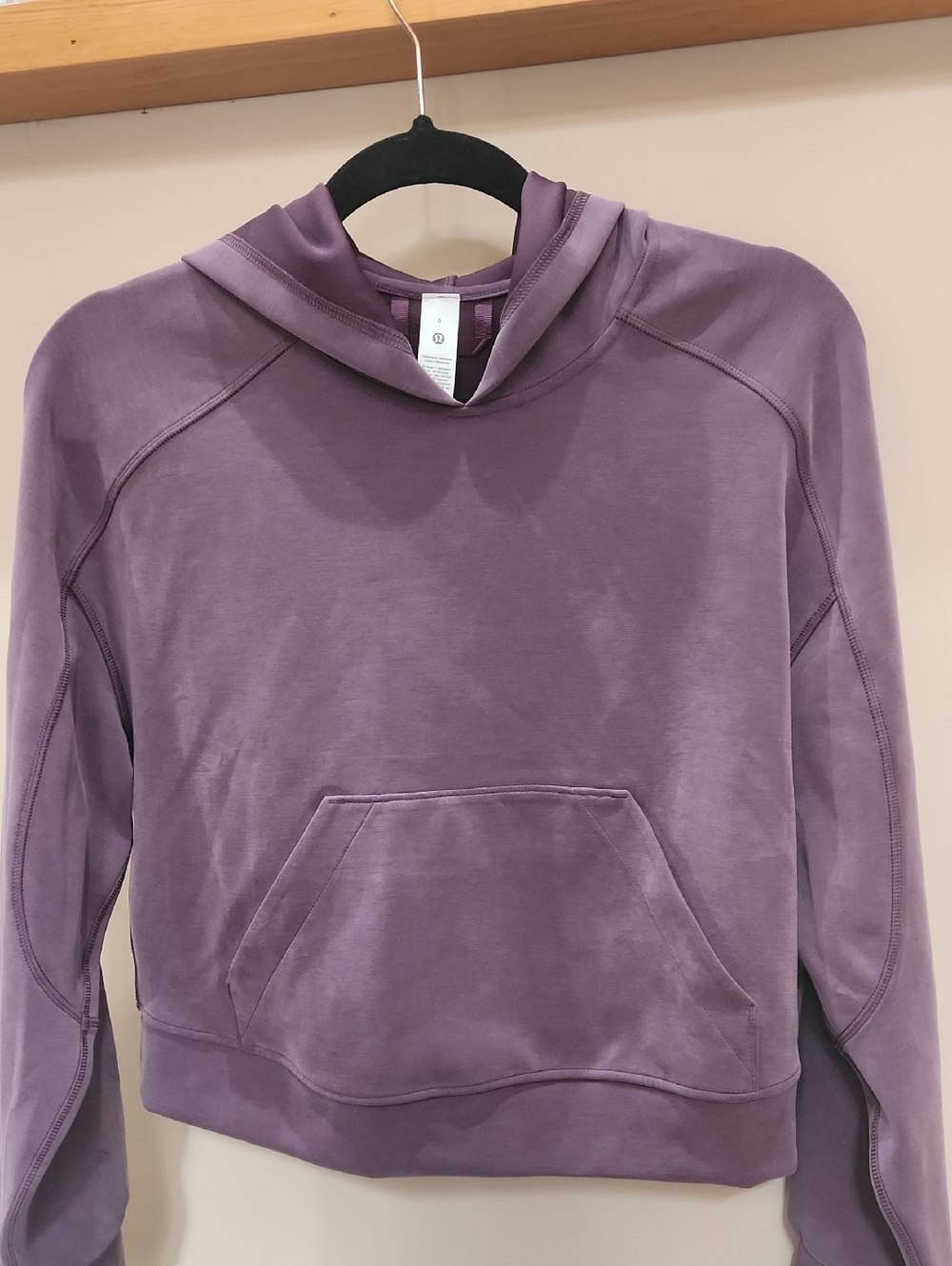 lululemon athletica Lavender Pullover Hoodie
